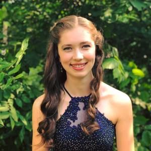 Meet your Posher, Emilia